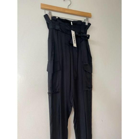 L'agence Roxy Paperbag Self Tie Zip Fly Satin Pants Women's Black Size: 0 NWT - Picture 4 of 11